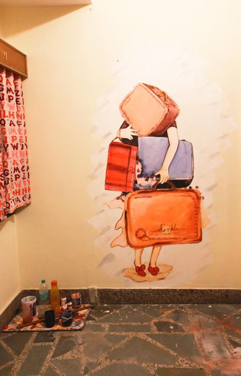 Doodle Rack Vandrehjem Jaipur Værelse billede